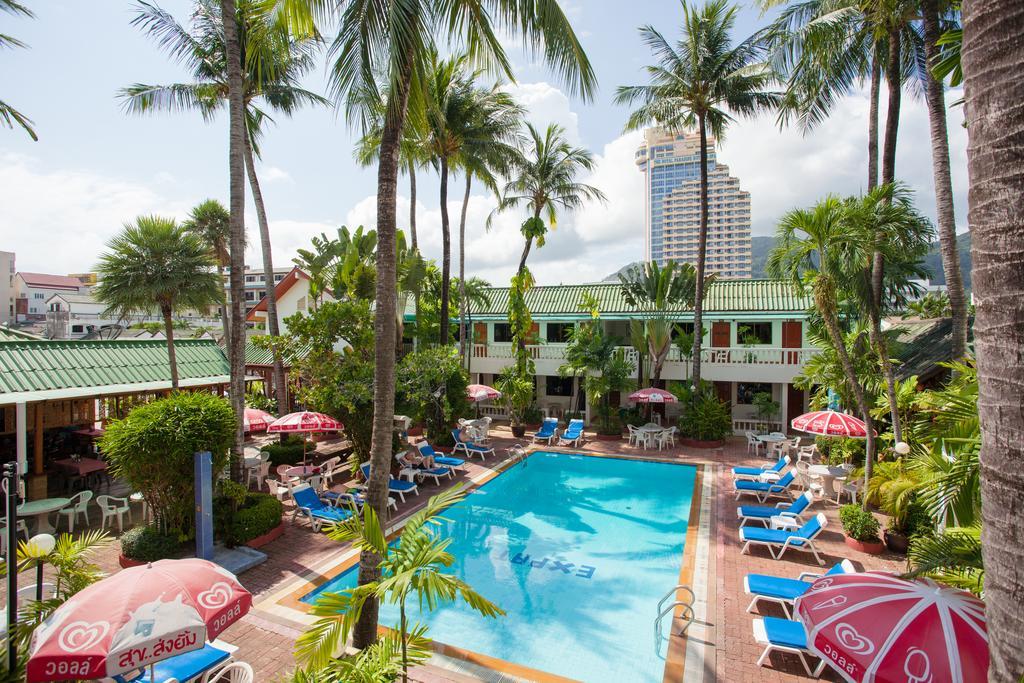 The Expat Hotel Patong Екстер'єр фото