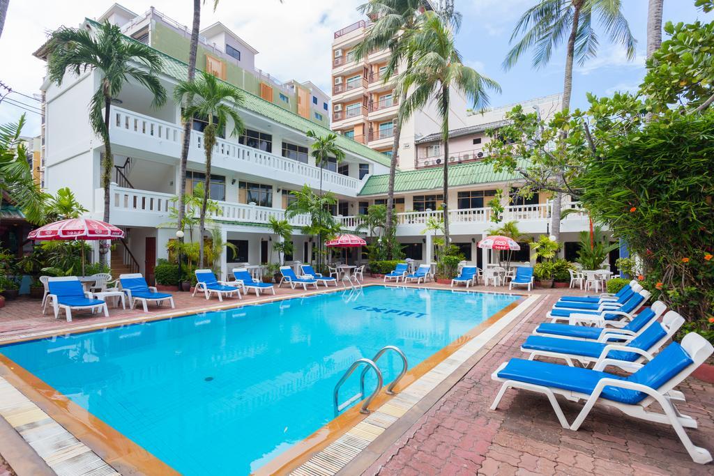 The Expat Hotel Patong Екстер'єр фото