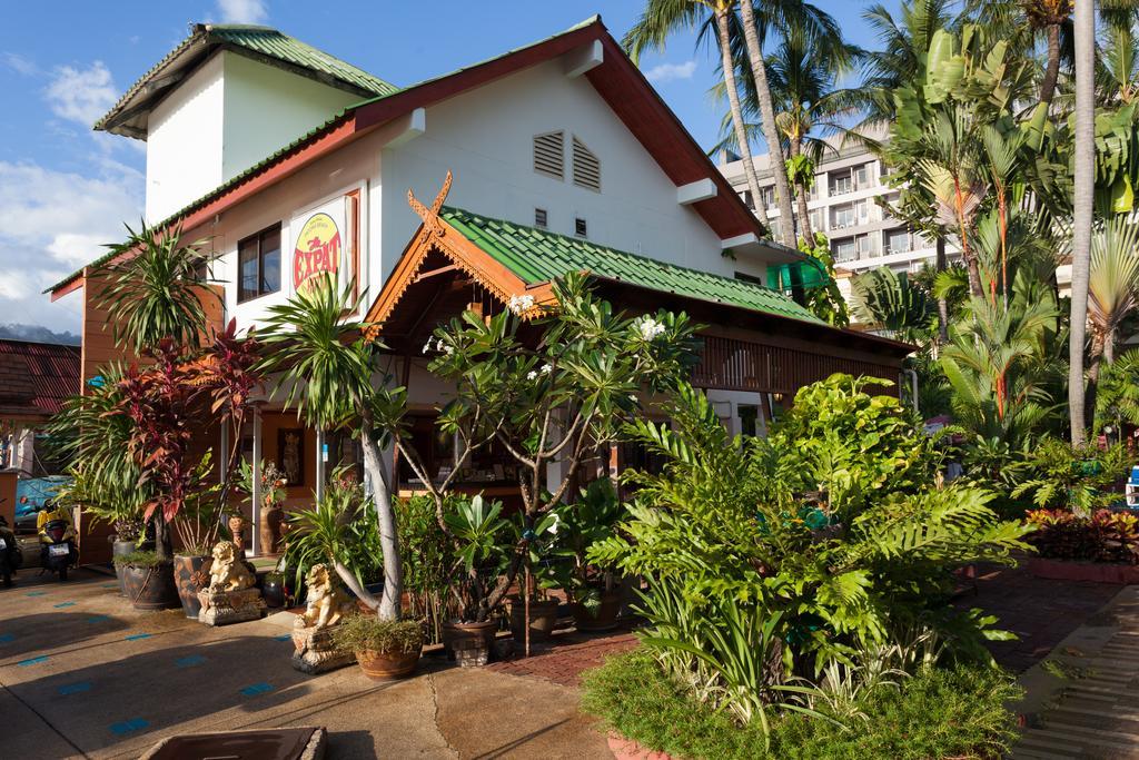 The Expat Hotel Patong Екстер'єр фото