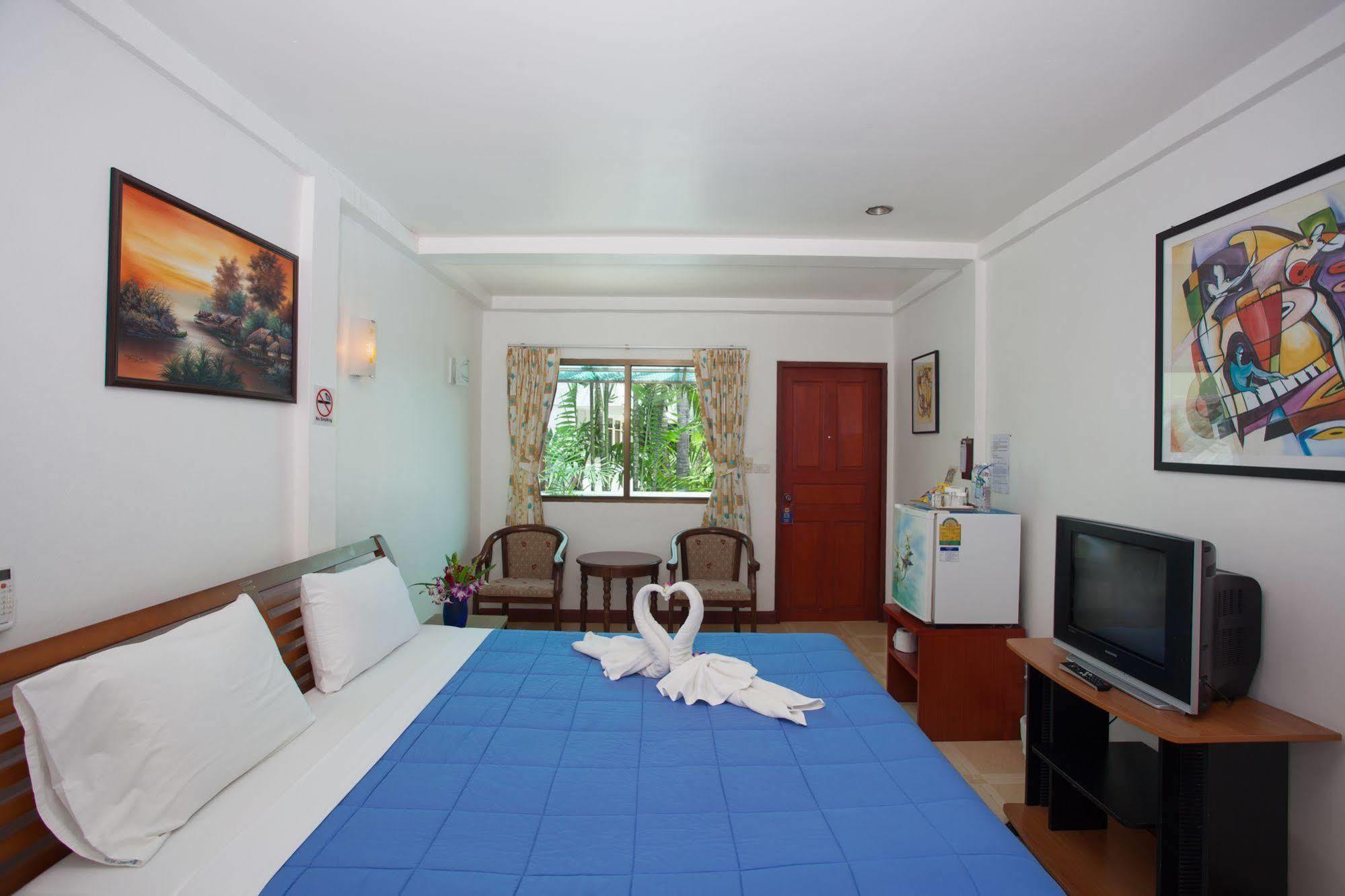 The Expat Hotel Patong Екстер'єр фото